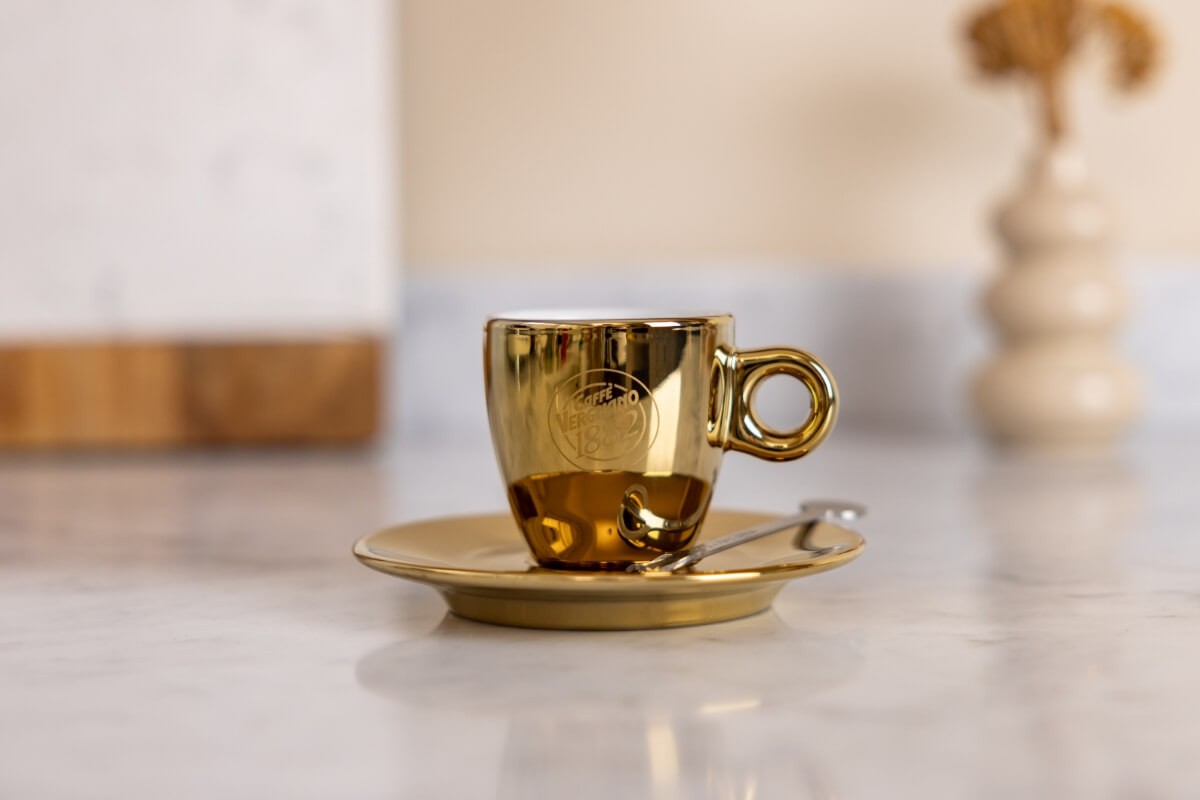 Gold mirror espresso cup